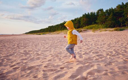 Kinderbetreuung in Deutschland: Angebote, Herausforderungen und ihre Rolle bei der Work-Life-Balance