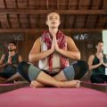Klangschalenmassagen: Praktische Tipps und Erfahrungsberichte aus deutschen Wellnesspraxen