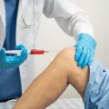 Barfußlaufen in der Rehabilitation und Physiotherapie: Chancen und Herausforderungen