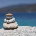 Typische Einsteigerfehler bei der Achtsamkeitsmeditation und wie man sie vermeidet